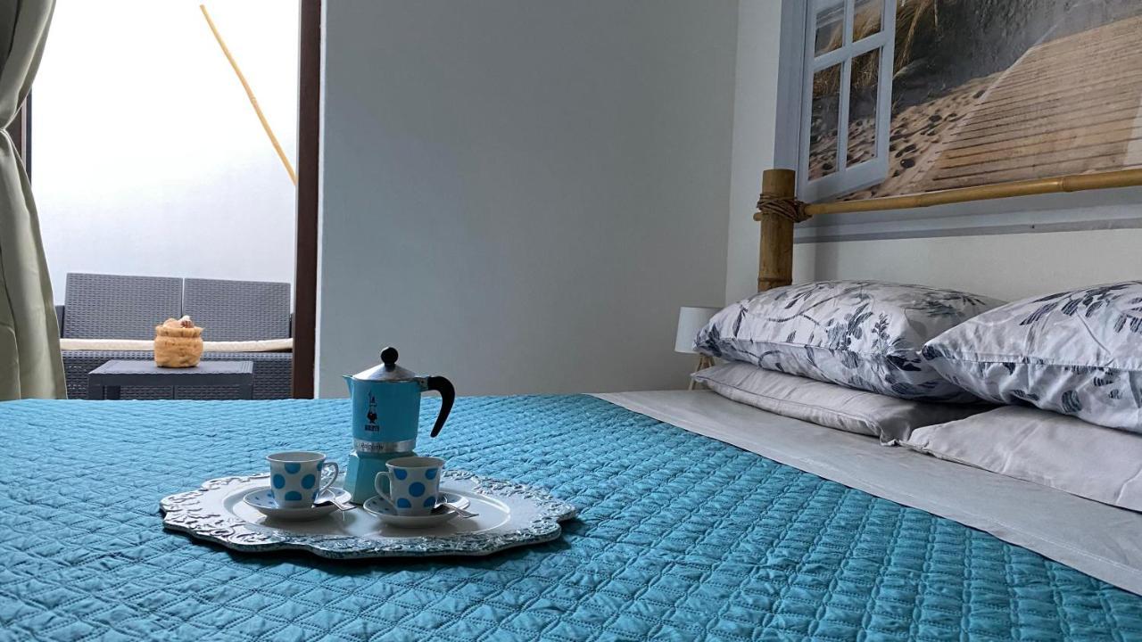 La Casa Di Stefania Apartman Porto Pino Kültér fotó