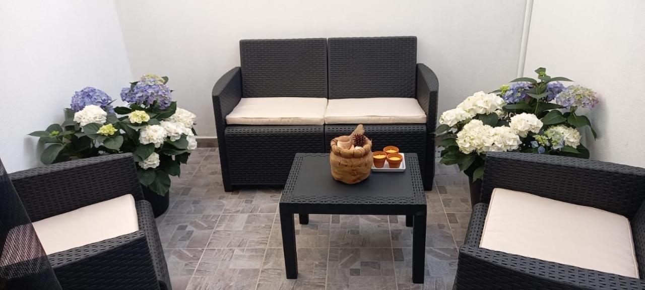 La Casa Di Stefania Apartman Porto Pino Kültér fotó